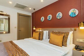 Ayramin Deluxe Hotel