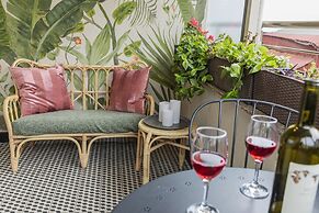 Ayramin Deluxe Hotel