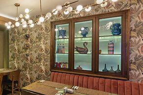 Ayramin Deluxe Hotel