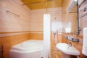 Hotel Club Prionezhskiy