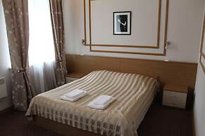 Hotel Club Prionezhskiy