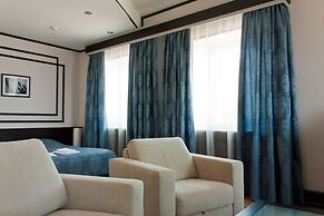 Hotel Club Prionezhskiy