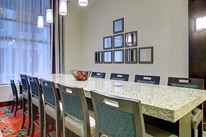 Hampton Inn & Suites Roanoke-Downtown