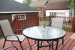 Eastwood Tourist Lodge