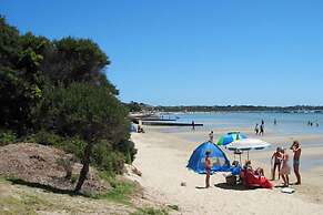 Bayside St Johns Close