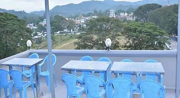 Red Dragon Hotel Hsipaw