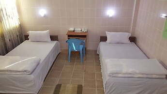 Red Dragon Hotel Hsipaw