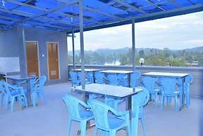 Red Dragon Hotel Hsipaw