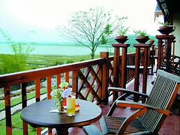 Inle Lake View Resort & Spa