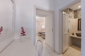 Zatrikion Villas Santorini