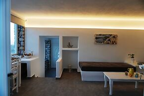 Zatrikion Villas Santorini