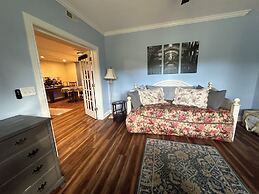 Pillow and Paddock B&B