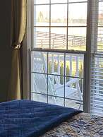 Pillow and Paddock B&B