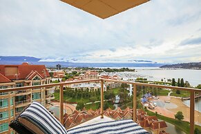 Sunset Waterfront Resort by DKRA