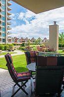 Sunset Waterfront Resort by DKRA