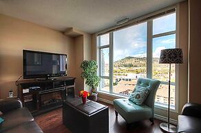 Sunset Waterfront Resort by DKRA