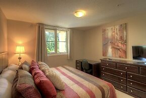 Pinnacle Pointe by DKRA