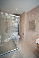 Business Life Hotel Gunesli
