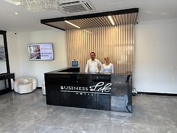 Business Life Hotel Gunesli