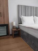 Business Life Hotel Gunesli