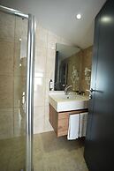 Business Life Hotel Gunesli