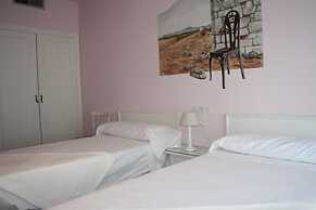 Hostal Isabel II