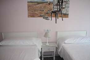 Hostal Isabel II