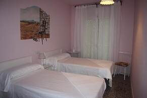 Hostal Isabel II
