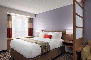 Microtel Inn & Suites by Wyndham Kirkland Lake