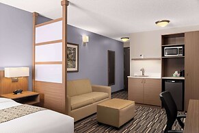 Microtel Inn & Suites by Wyndham Kirkland Lake