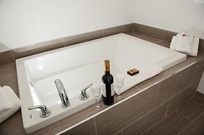 Western Star All Suites Signature Hotel