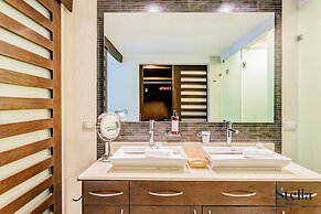 Mareazul by Stella Rentals