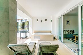 Mareazul by Stella Rentals