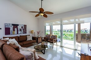 Mareazul by Stella Rentals