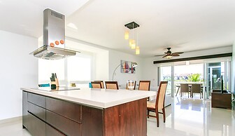 Mareazul by Stella Rentals