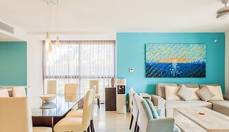 Mareazul by Stella Rentals