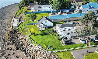 Come From Away B&B Inn