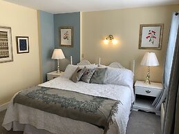 Come From Away B&B Inn