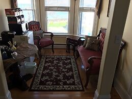 Come From Away B&B Inn