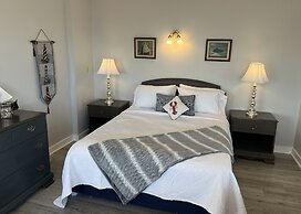 Come From Away B&B Inn