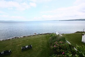 Come From Away B&B Inn