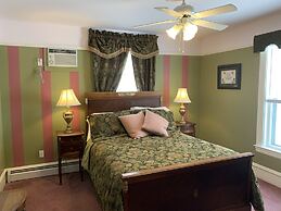 Come From Away B&B Inn