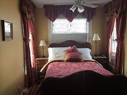 Come From Away B&B Inn