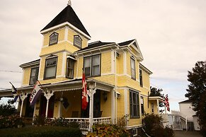 Come From Away B&B Inn