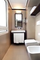 Les Fleurs Luxury House