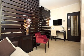 Les Fleurs Luxury House