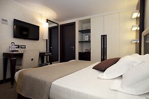 Les Fleurs Luxury House