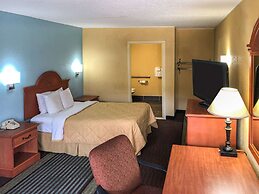 Rodeway Inn Joint Base Andrews Area