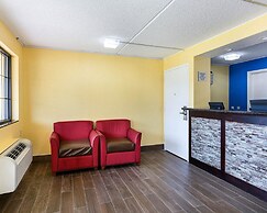 Rodeway Inn Joint Base Andrews Area