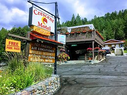 Crescent Motel